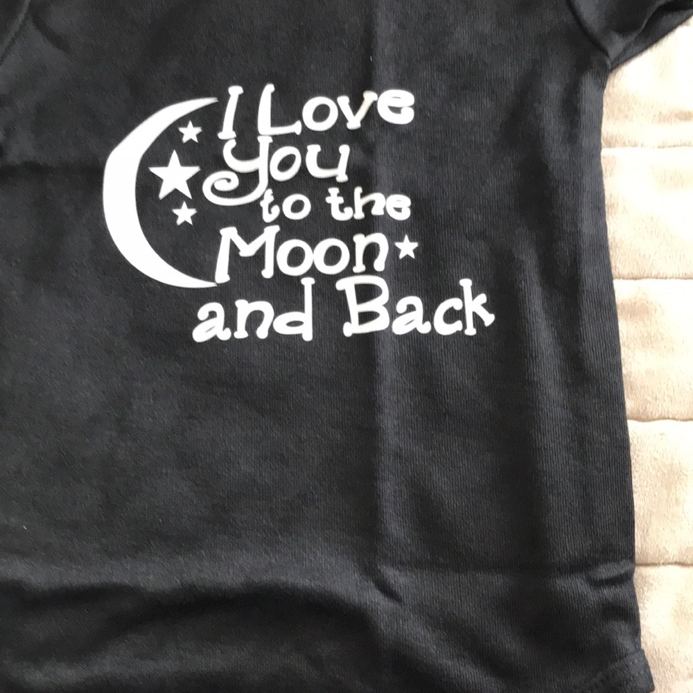 Black onesies with white letters “ I love you to - Picture 2 of 4